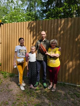 🏡 Дача родителей: многовековые сосны, качели для детей и взрослых, БАНЯ! image preview